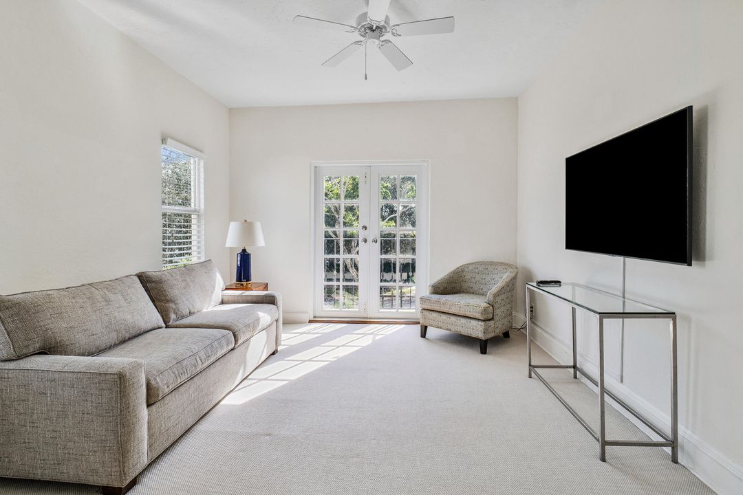 For Rent: $24,000 (3 beds, 2 baths, 2576 Square Feet)