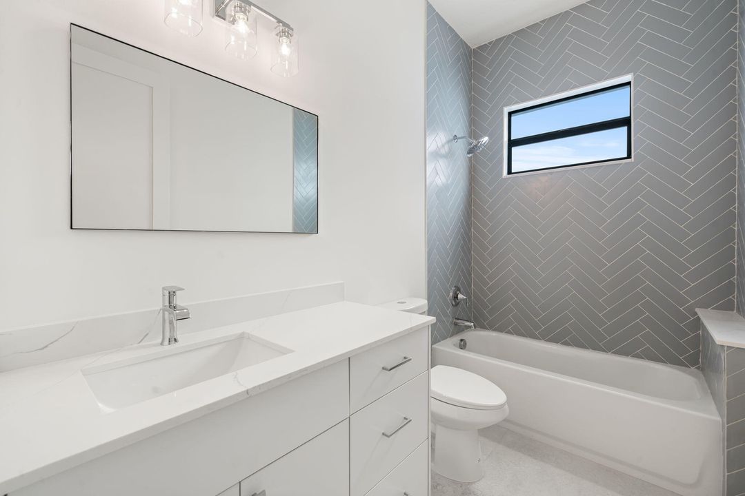 For Sale: $799,000 (4 beds, 3 baths, 2460 Square Feet)