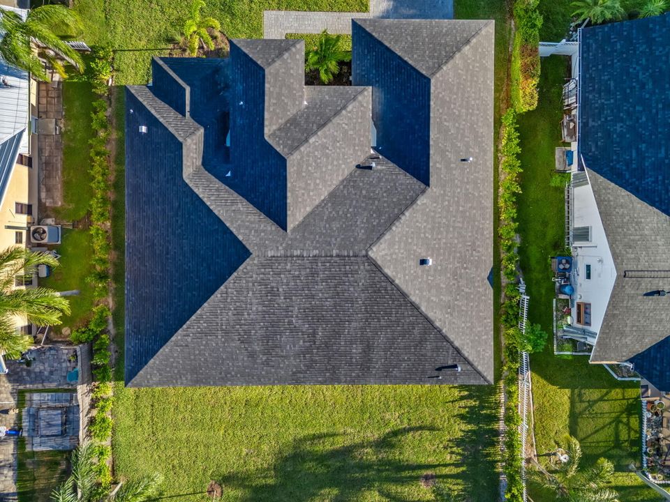 For Sale: $799,000 (4 beds, 3 baths, 2460 Square Feet)