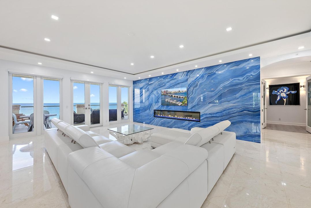 En Renta: $24,000 (4 camas, 4 baños, 4178 Pies cuadrados)