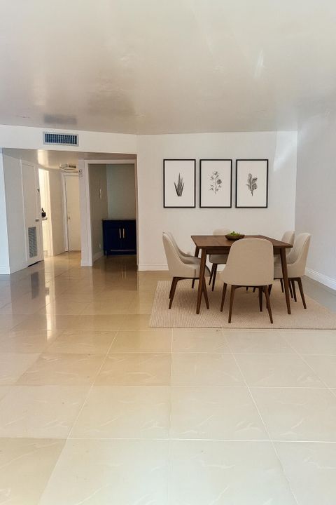 Active With Contract: $69,500 (1 beds, 1 baths, 928 Square Feet)