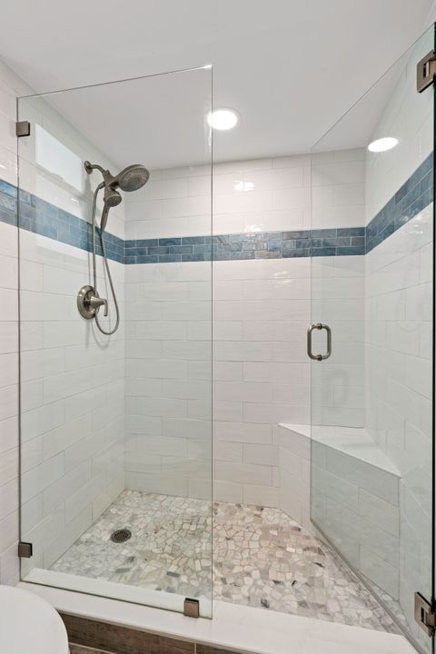 Activo con contrato: $865,000 (2 camas, 2 baños, 1300 Pies cuadrados)