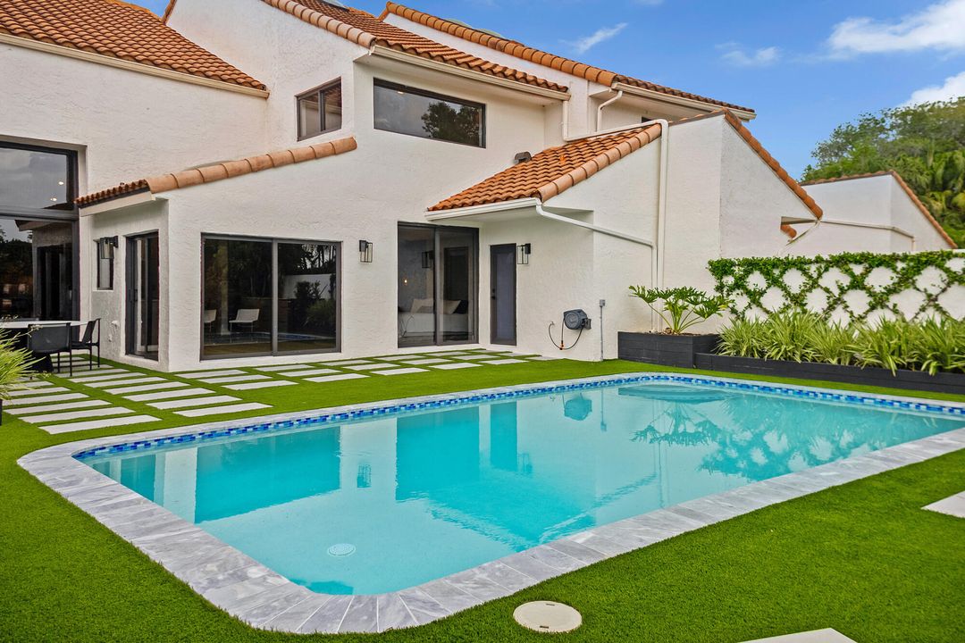 For Sale: $1,500,000 (4 beds, 4 baths, 3167 Square Feet)