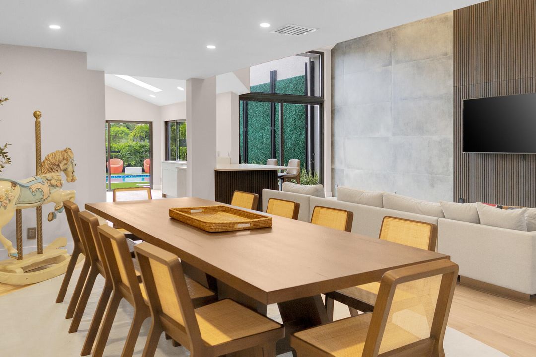 For Sale: $1,500,000 (4 beds, 4 baths, 3167 Square Feet)