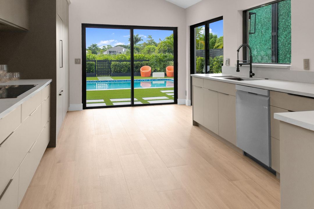 For Sale: $1,500,000 (4 beds, 4 baths, 3167 Square Feet)