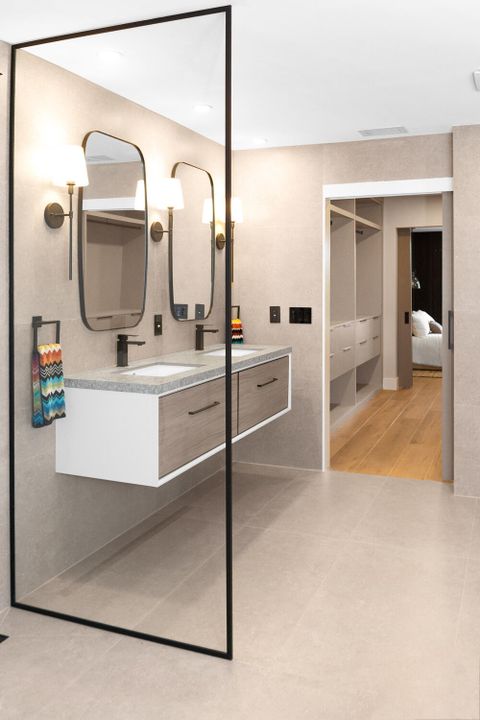 For Sale: $1,500,000 (4 beds, 4 baths, 3167 Square Feet)