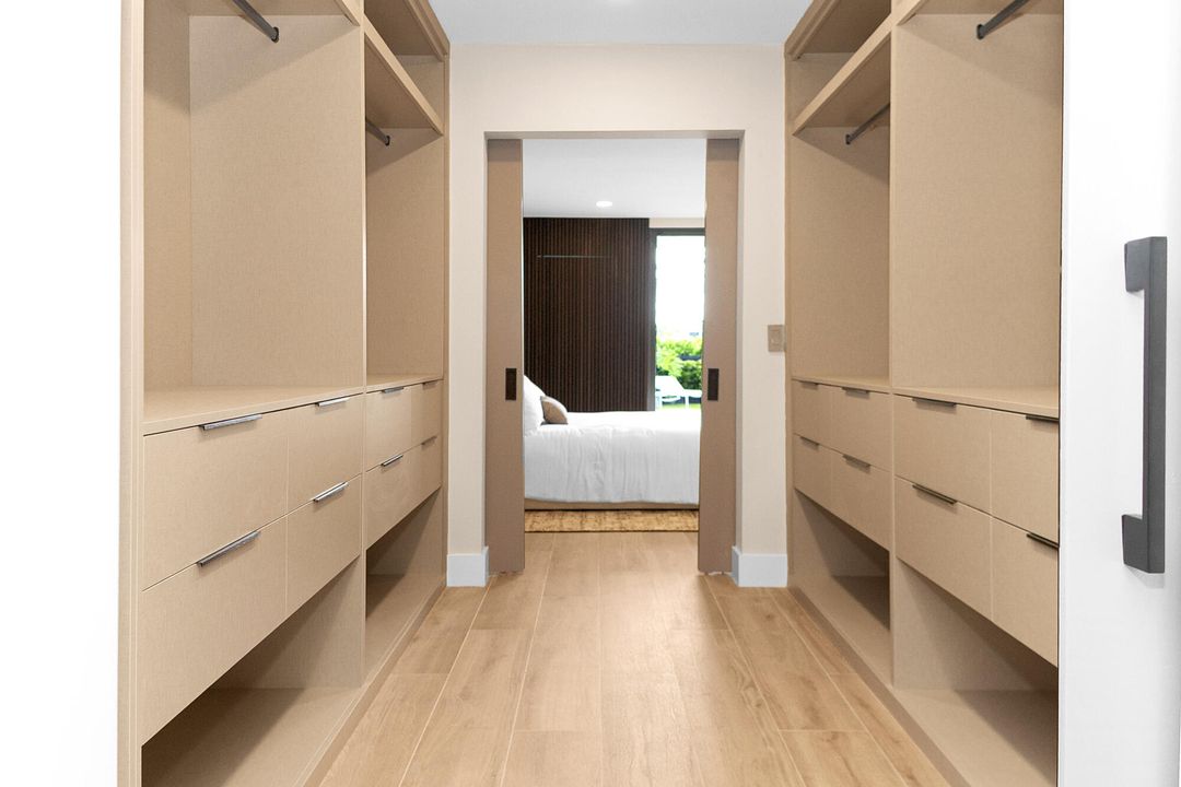 For Sale: $1,500,000 (4 beds, 4 baths, 3167 Square Feet)