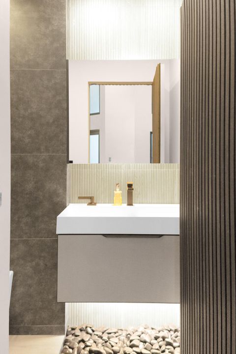 For Sale: $1,500,000 (4 beds, 4 baths, 3167 Square Feet)