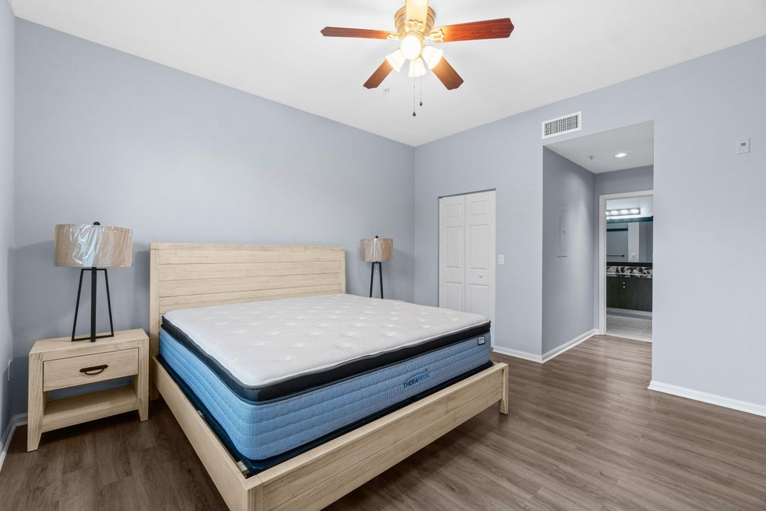 合同活跃: $3,200 (3 贝兹, 2 浴室, 1479 平方英尺)