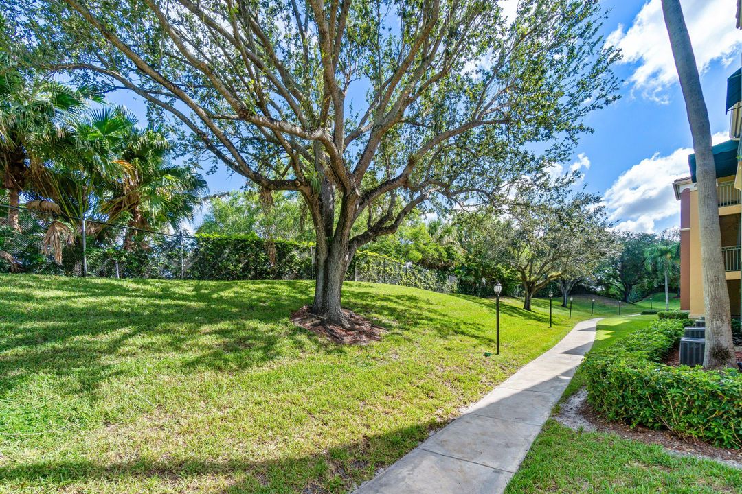 合同活跃: $3,200 (3 贝兹, 2 浴室, 1479 平方英尺)