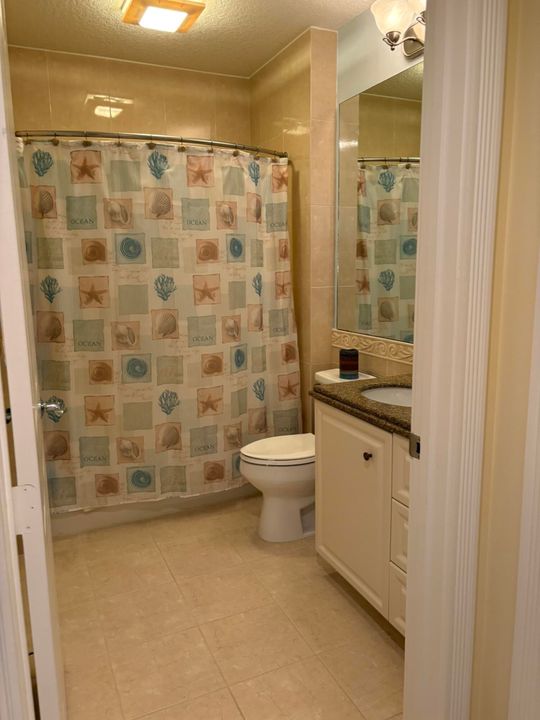 For Sale: $419,000 (2 beds, 2 baths, 1989 Square Feet)