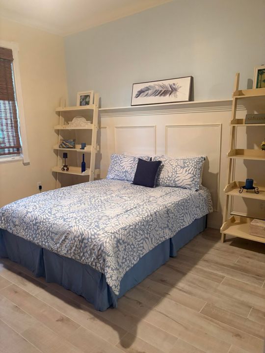 For Sale: $419,000 (2 beds, 2 baths, 1989 Square Feet)