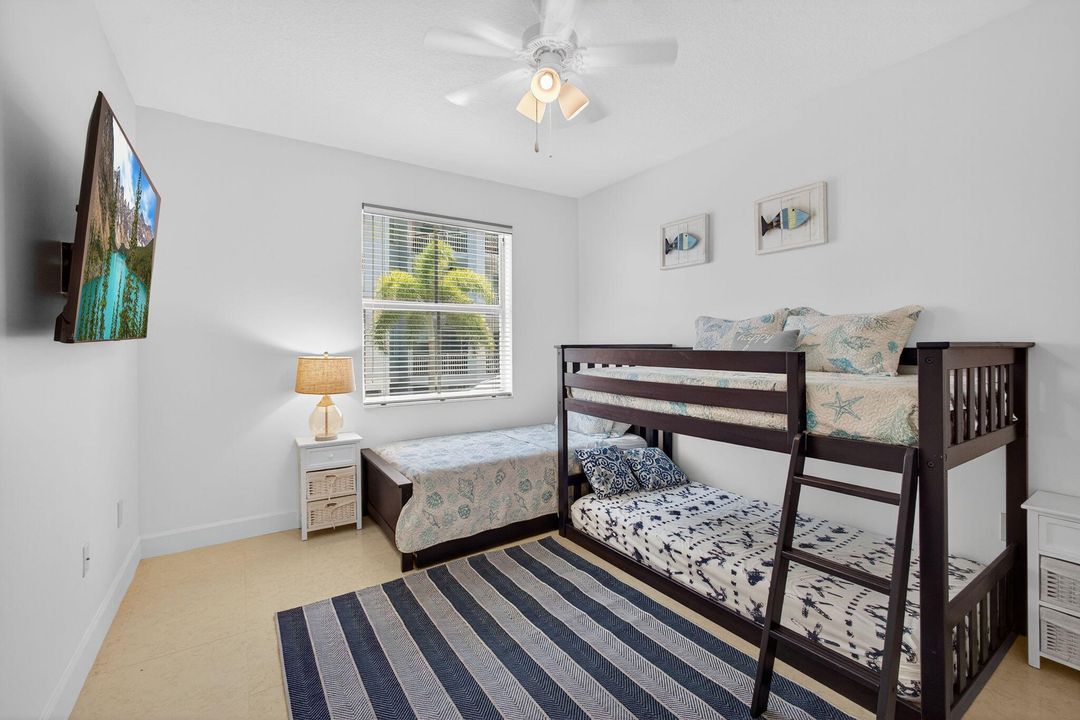 For Rent: $6,500 (3 beds, 2 baths, 1391 Square Feet)