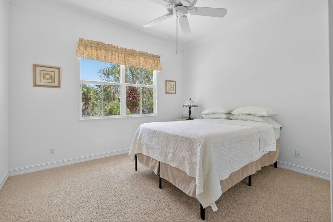 Activo con contrato: $8,500 (3 camas, 2 baños, 3008 Pies cuadrados)