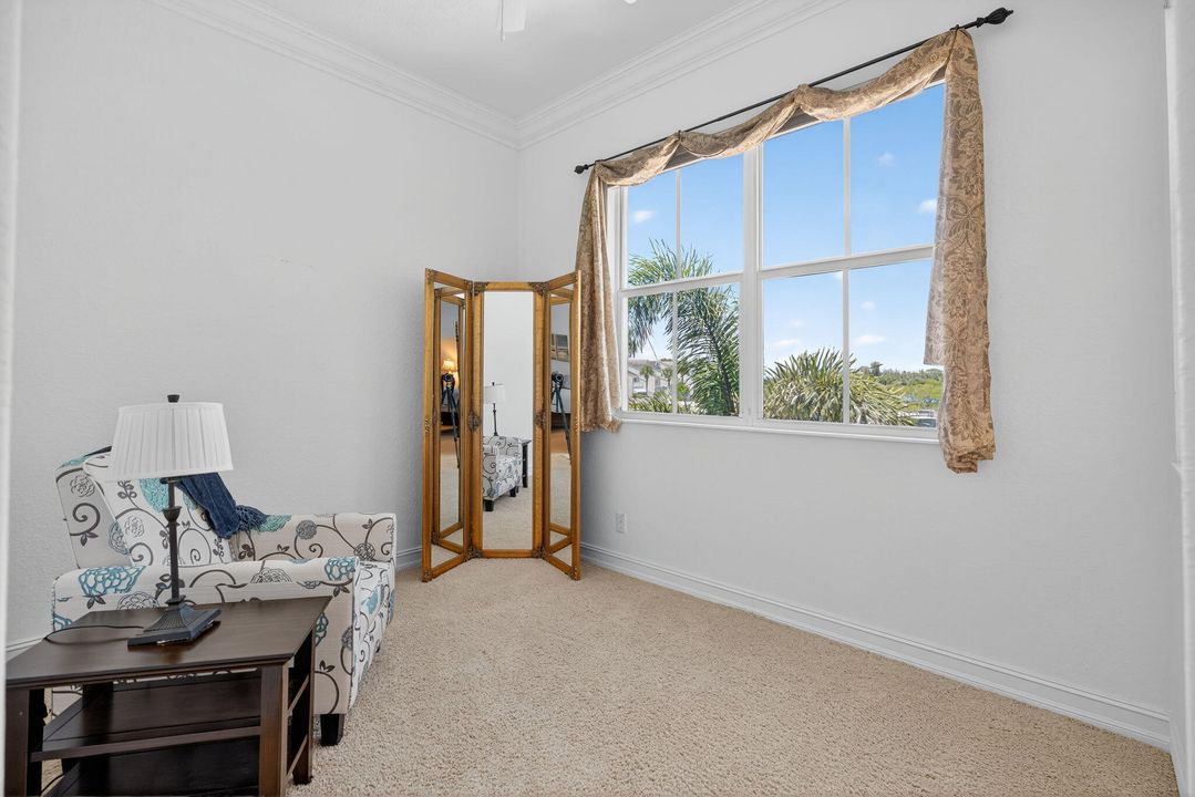 Activo con contrato: $8,500 (3 camas, 2 baños, 3008 Pies cuadrados)