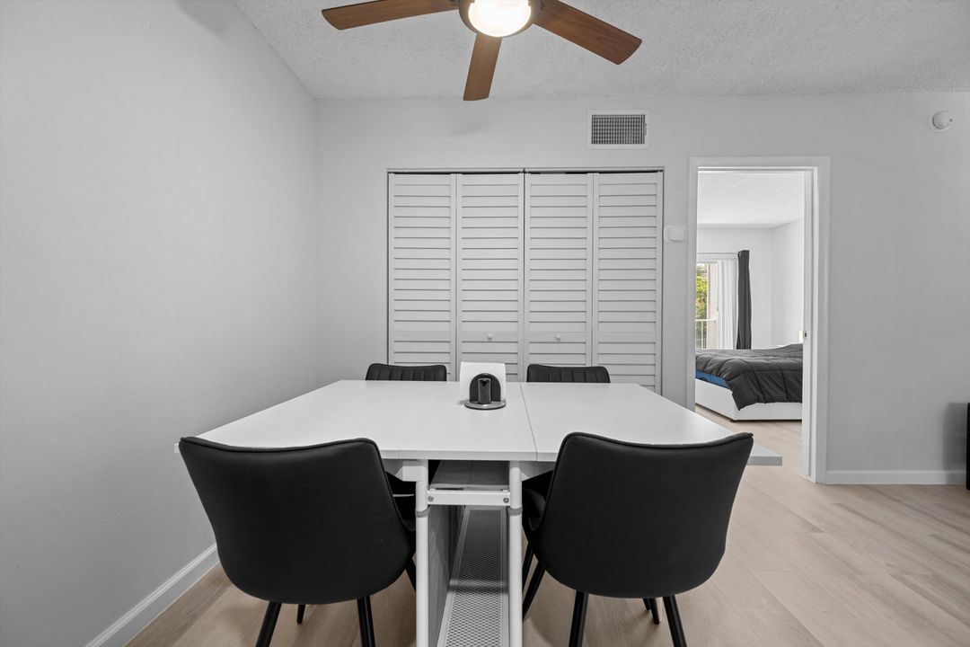 На продажу: $185,000 (1 спален, 1 ванн, 535 Квадратных фут)