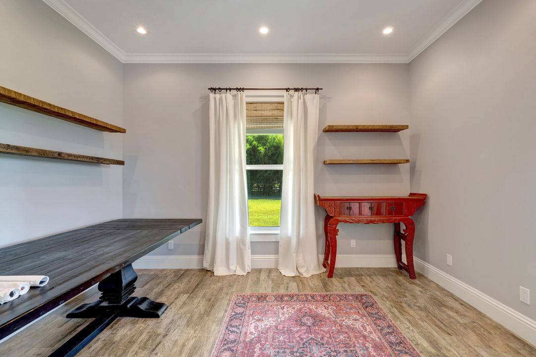 For Sale: $2,095,000 (4 beds, 3 baths, 4290 Square Feet)