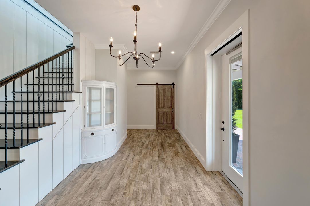 For Sale: $2,095,000 (4 beds, 3 baths, 4290 Square Feet)