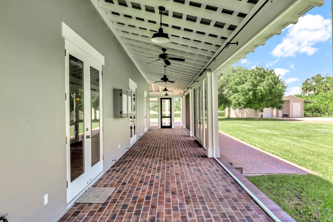 For Sale: $2,095,000 (4 beds, 3 baths, 4290 Square Feet)