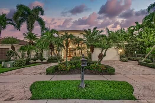 Active With Contract: $2,450,000 (3 beds, 4 baths, 3433 Square Feet)