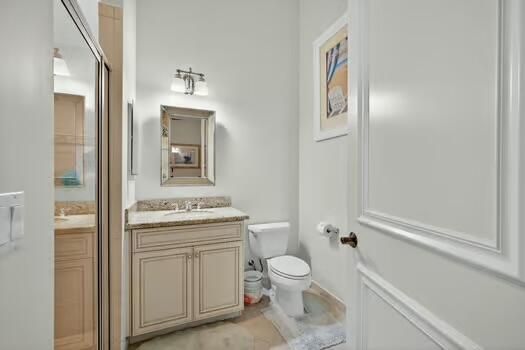 Active With Contract: $2,450,000 (3 beds, 4 baths, 3433 Square Feet)