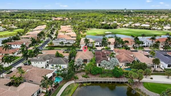 Active With Contract: $2,450,000 (3 beds, 4 baths, 3433 Square Feet)