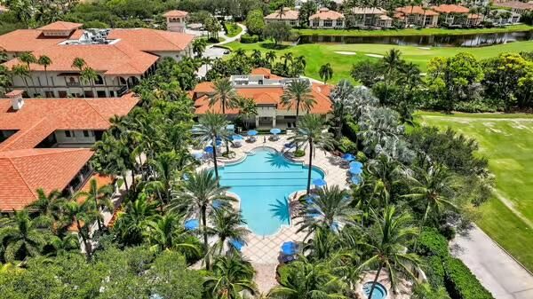 Active With Contract: $2,450,000 (3 beds, 4 baths, 3433 Square Feet)