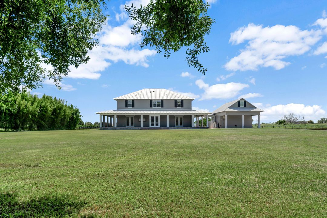 For Sale: $2,095,000 (4 beds, 3 baths, 4290 Square Feet)