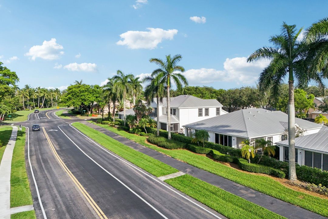 合同活跃: $365,000 (2 贝兹, 2 浴室, 1244 平方英尺)