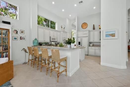 Active With Contract: $2,450,000 (3 beds, 4 baths, 3433 Square Feet)