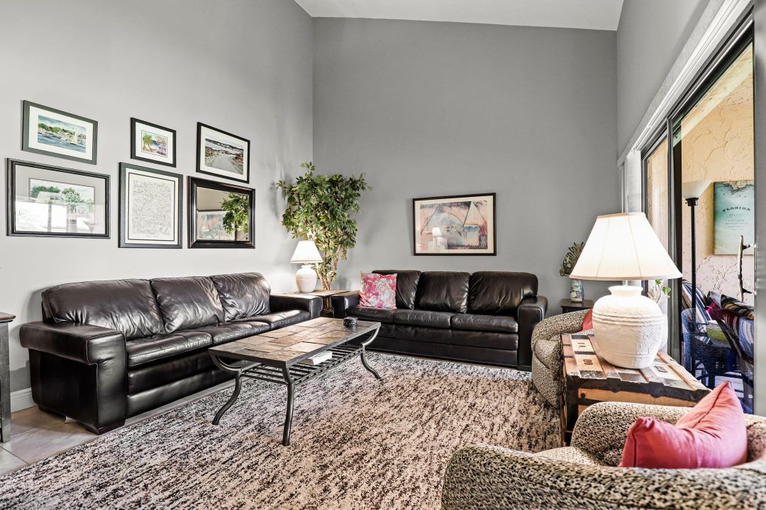 Activo con contrato: $319,900 (2 camas, 2 baños, 1331 Pies cuadrados)