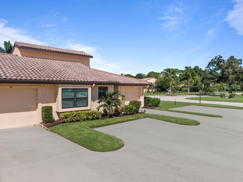 Activo con contrato: $319,900 (2 camas, 2 baños, 1331 Pies cuadrados)