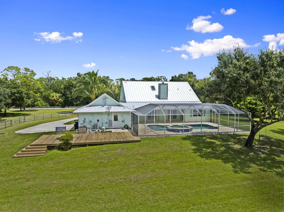 For Sale: $1,490,000 (4 beds, 2 baths, 3000 Square Feet)