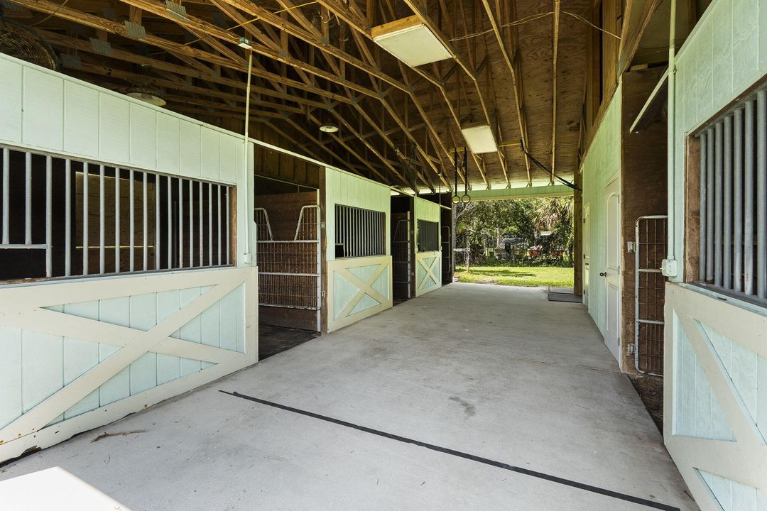 For Sale: $1,490,000 (4 beds, 2 baths, 3000 Square Feet)