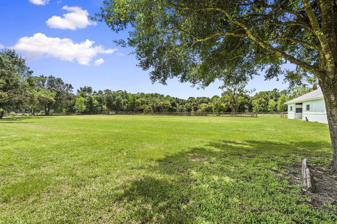 For Sale: $1,490,000 (4 beds, 2 baths, 3000 Square Feet)
