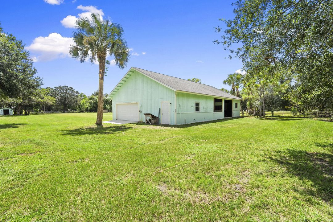 For Sale: $1,490,000 (4 beds, 2 baths, 3000 Square Feet)