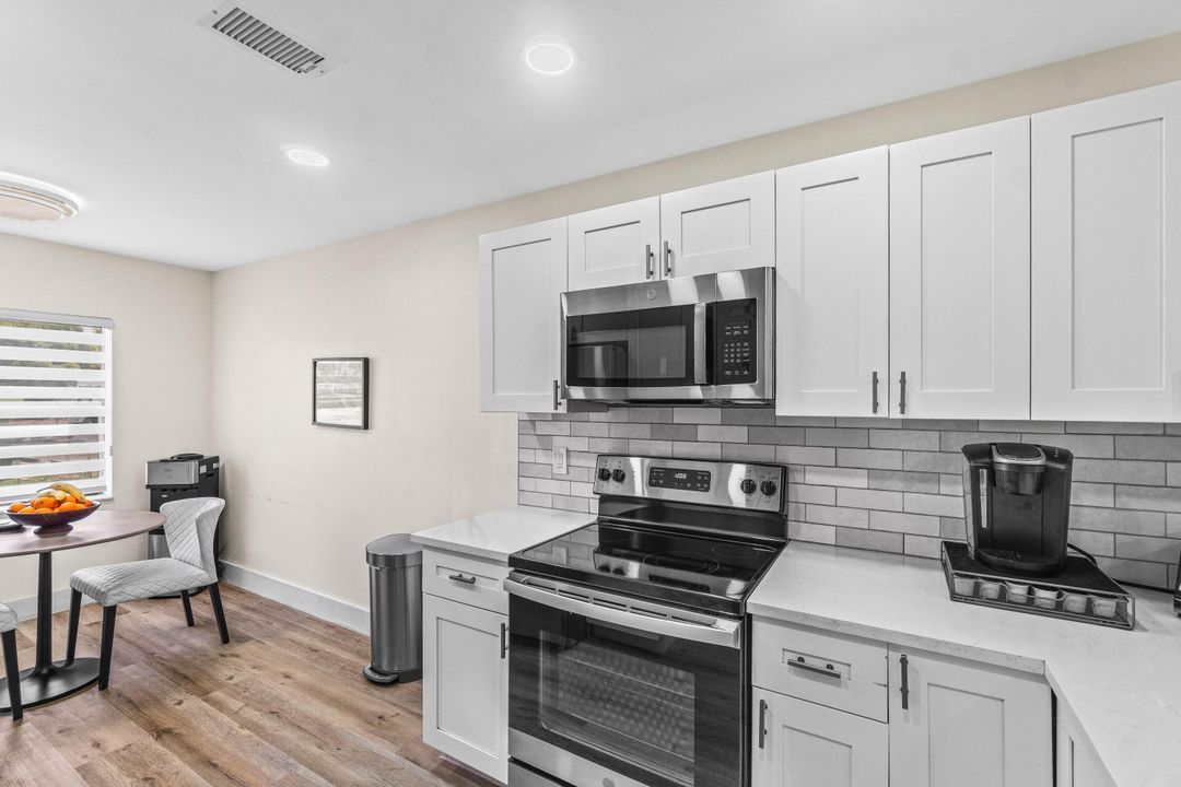 For Sale: $60,000 (2 beds, 2 baths, 1388 Square Feet)