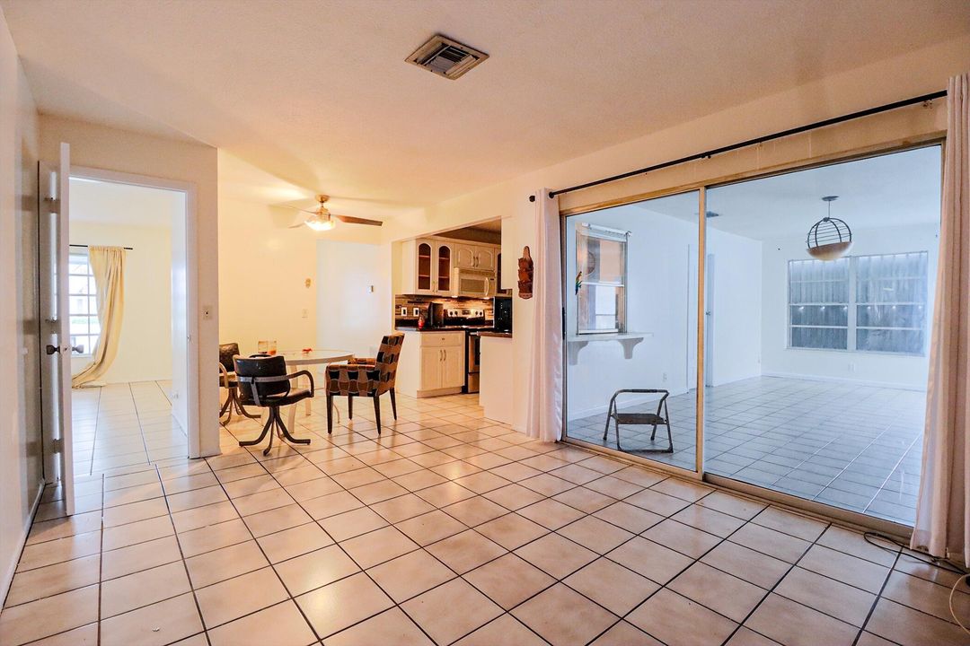 Active With Contract: $599,000 (3 beds, 2 baths, 1515 Square Feet)