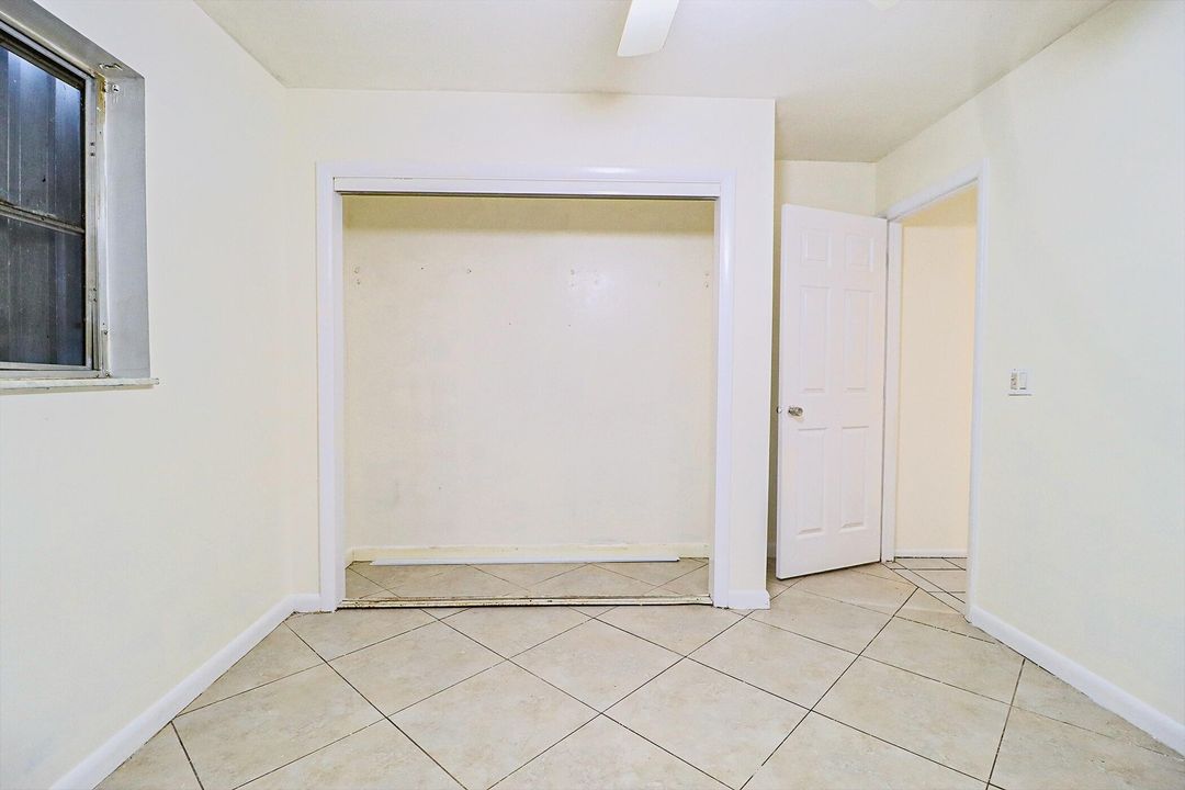 Active With Contract: $599,000 (3 beds, 2 baths, 1515 Square Feet)