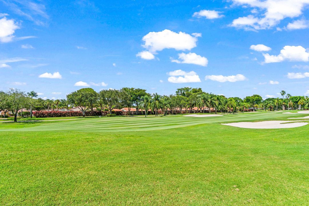 For Sale: $60,000 (2 beds, 2 baths, 1388 Square Feet)