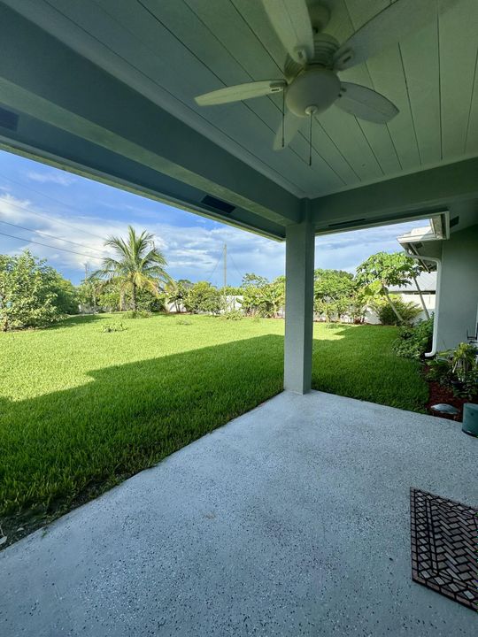 Activo con contrato: $525,000 (4 camas, 3 baños, 1932 Pies cuadrados)