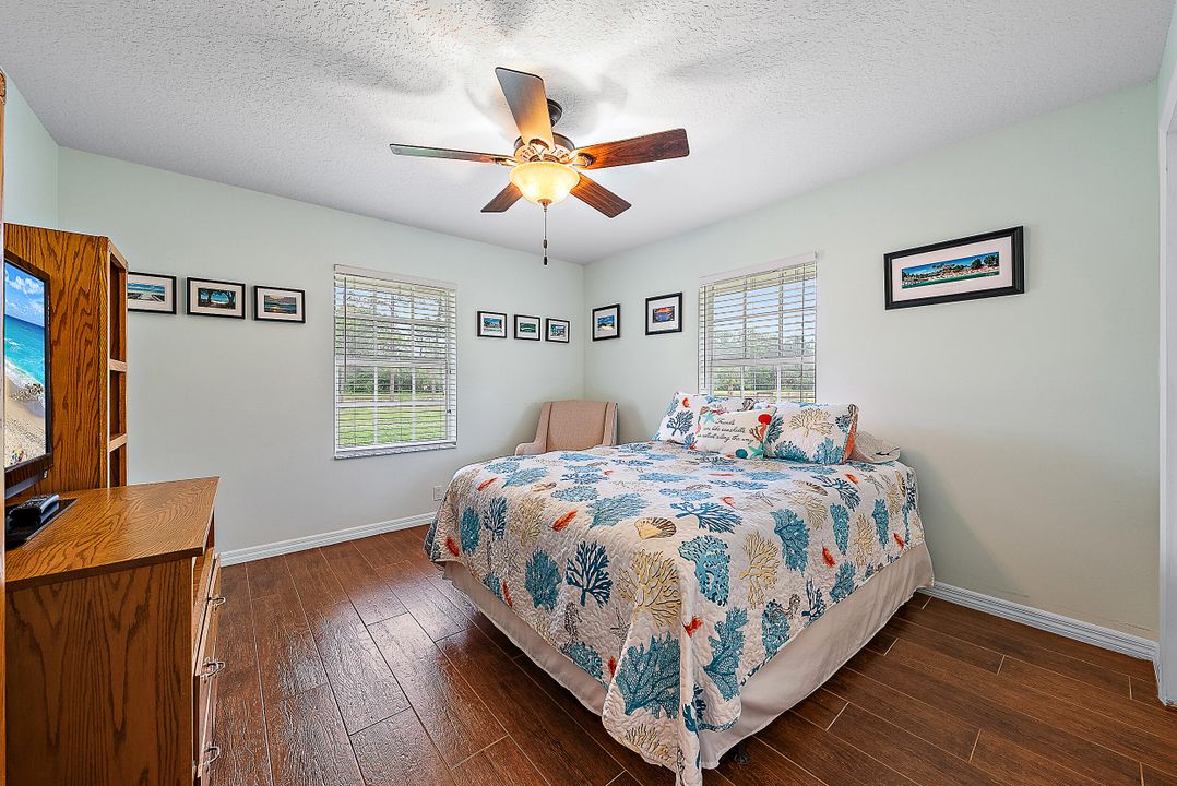 For Sale: $1,199,999 (3 beds, 2 baths, 2866 Square Feet)