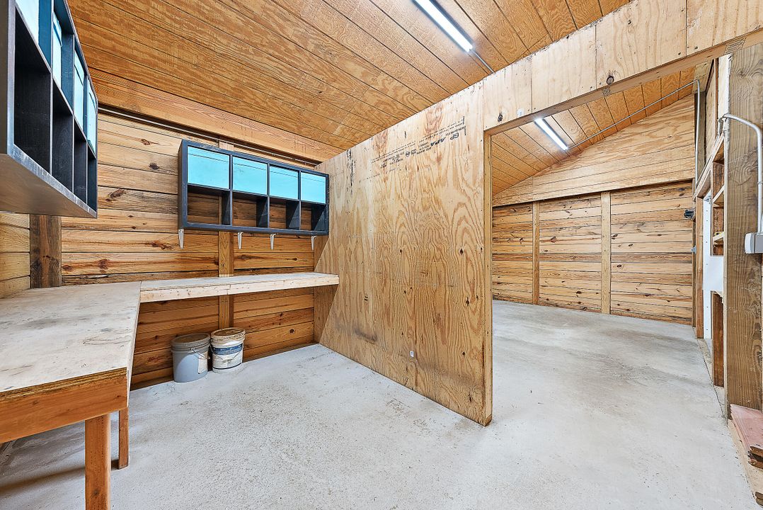 For Sale: $1,199,999 (3 beds, 2 baths, 2866 Square Feet)