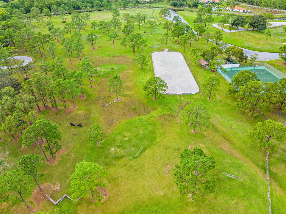 For Sale: $1,199,999 (3 beds, 2 baths, 2866 Square Feet)