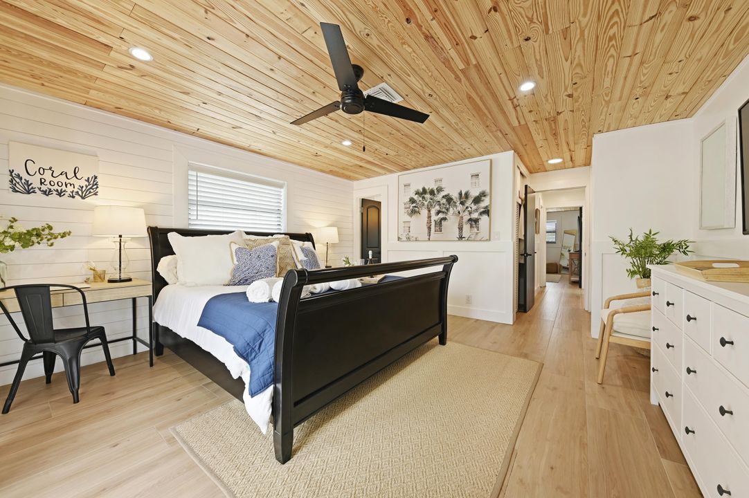 For Sale: $1,599,900 (3 beds, 3 baths, 1988 Square Feet)