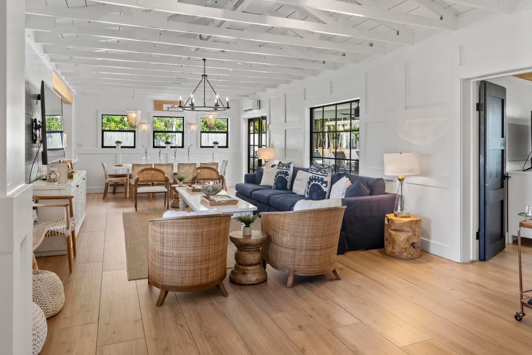 For Sale: $1,599,900 (3 beds, 3 baths, 1988 Square Feet)