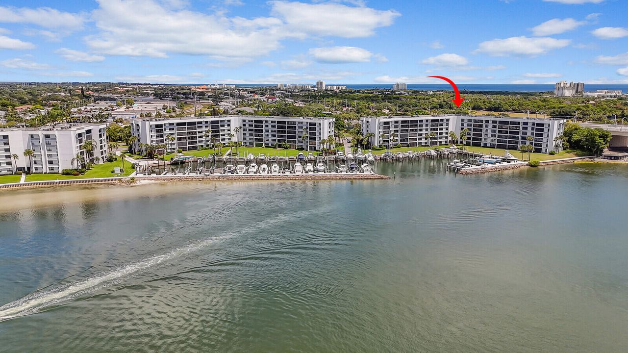 Activo con contrato: $865,000 (2 camas, 2 baños, 1300 Pies cuadrados)