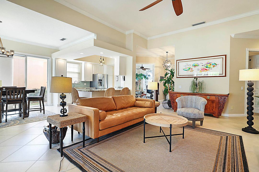 Recently Sold: $619,999 (3 beds, 2 baths, 2000 Square Feet)