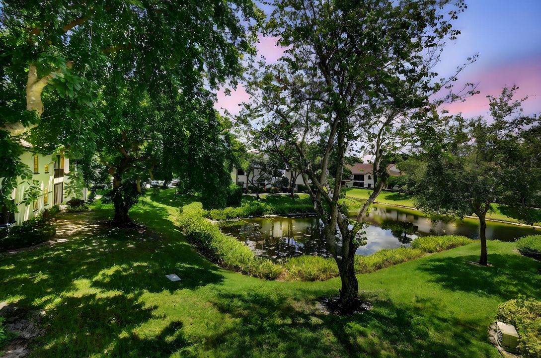 Под контрактом: $175,000 (3 спален, 2 ванн, 1374 Квадратных фут)