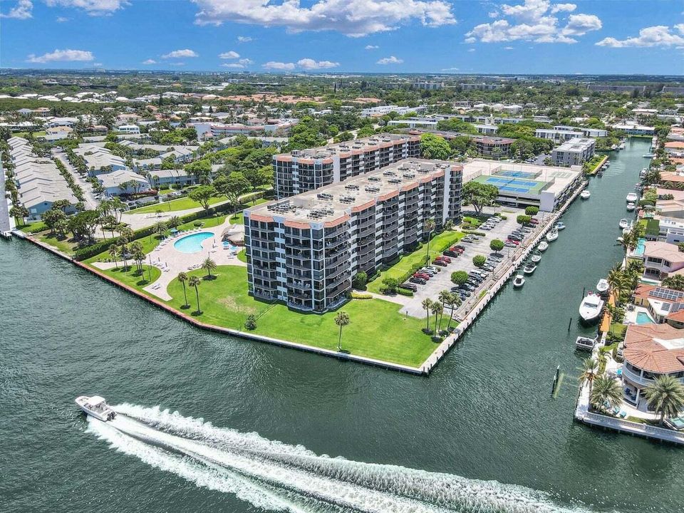 Active With Contract: $7,500 (3 beds, 2 baths, 1749 Square Feet)